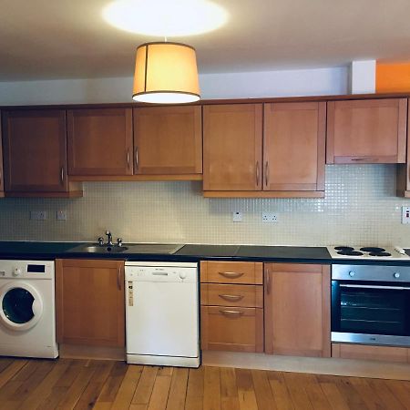 Apartment 8, Clifden Bay Apartments Екстер'єр фото