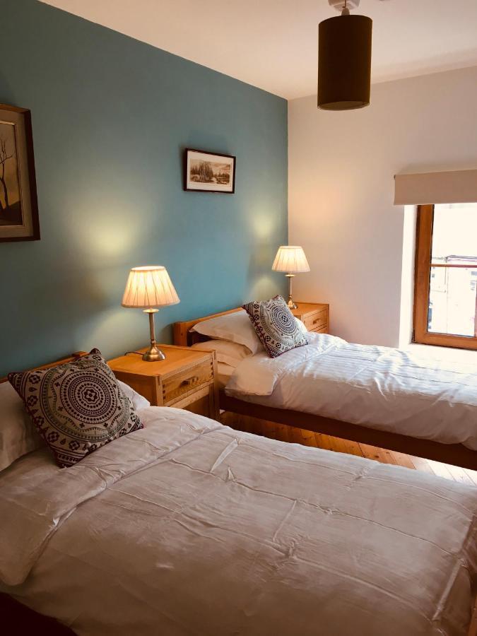 Apartment 8, Clifden Bay Apartments Екстер'єр фото