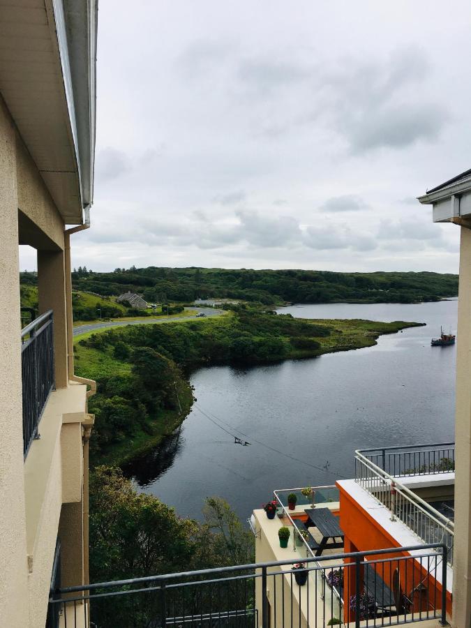 Apartment 8, Clifden Bay Apartments Екстер'єр фото